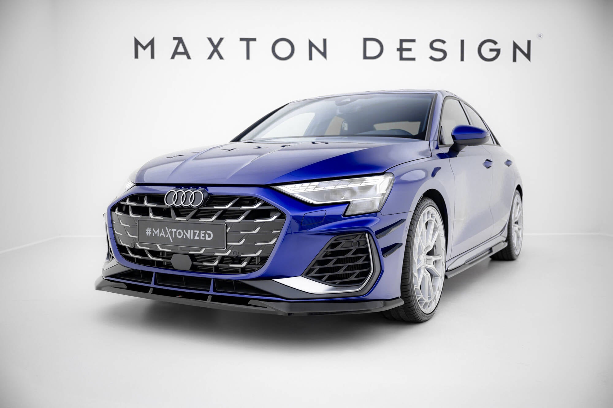 Maxton Design Stoßstangen Flaps Wings vorne Canards passend für Audi A3 S-Line Limousine / S3 Limousine 8Y Facelift