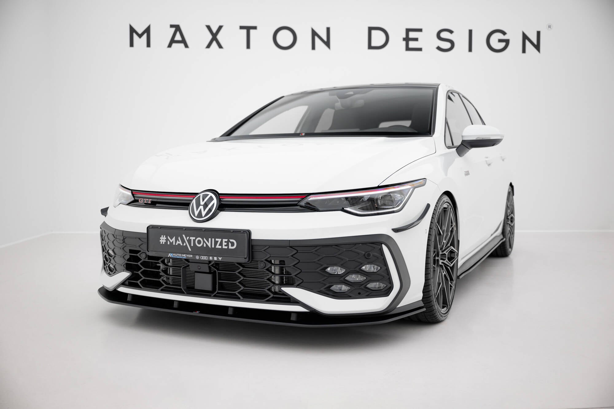 Maxton Design Street ProSplitter VW Golf GTI / GTE / R-Line Mk8 Facelift für Volkswagen Golf Mk8 Facelift