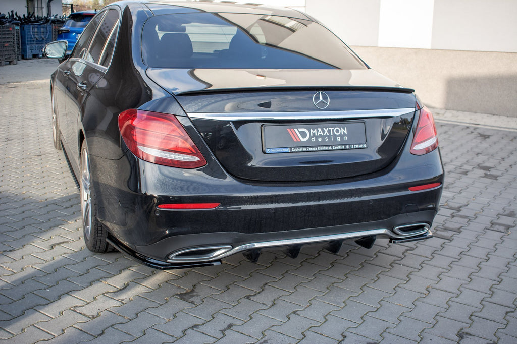 Maxton Design Heck Ansatz Flaps Diffusor passend für Mercedes-Benz E43 AMG / AMG-Line Limousine / Kombi W213 / S213 schwarz Hochglanz