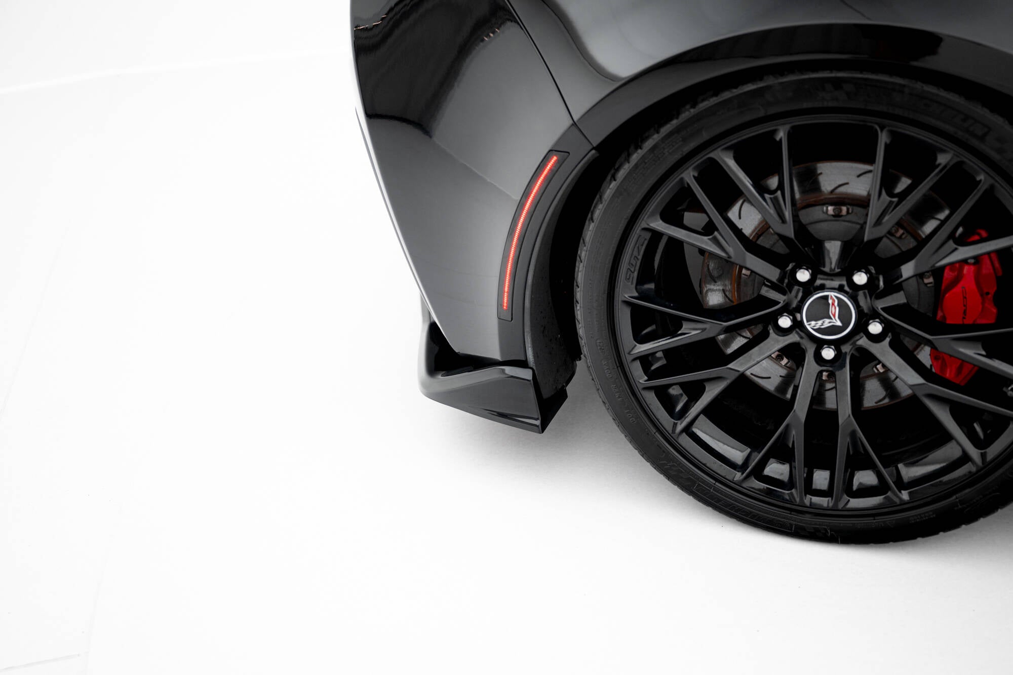 Maxton Design Mittlerer Diffusor Heck Ansatz DTM Look passend für Chevrolet Corvette Z06 C7 schwarz Hochglanz