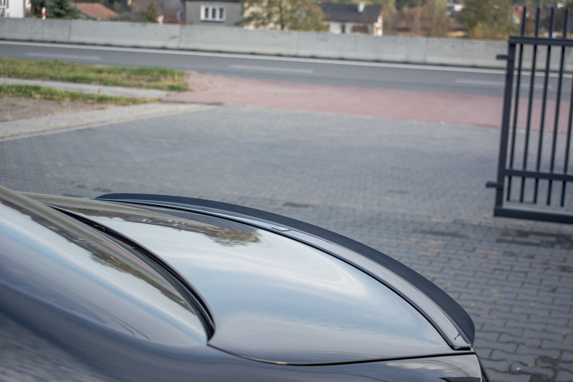 Maxton Design Spoiler CAP passend für Mercedes-Benz E Limousine W213 AMG-Line schwarz Hochglanz