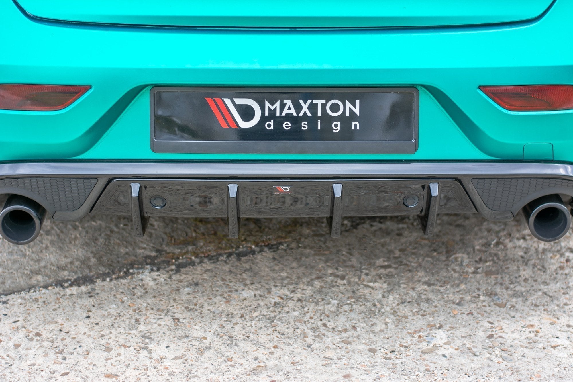 Maxton Design Diffusor Heck Ansatz passend für Volvo V40 R-design schwarz Hochglanz