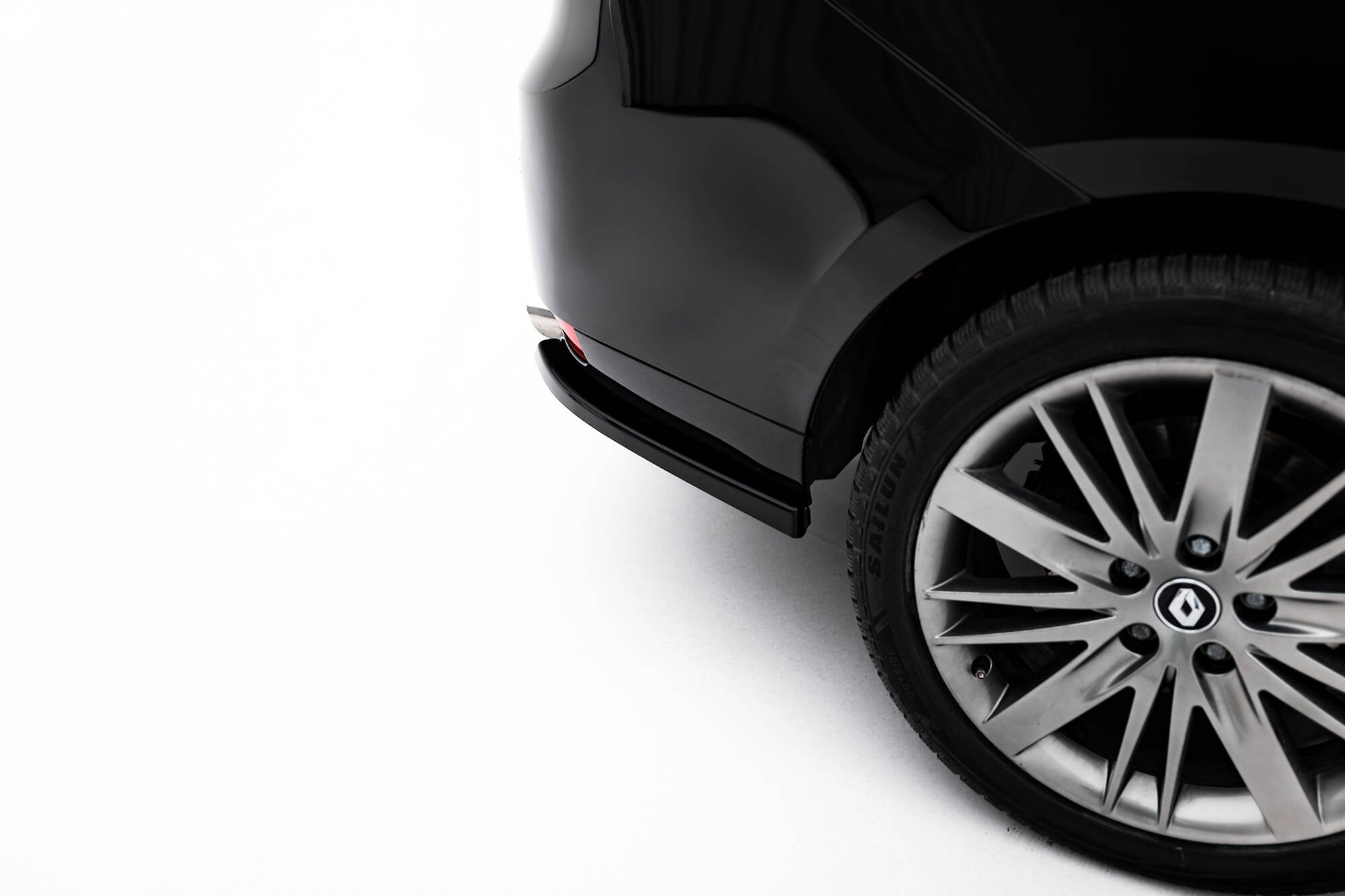 Maxton Design Heck Ansatz Flaps Diffusor passend für Renault Laguna Hatchback GT Mk3 schwarz Hochglanz