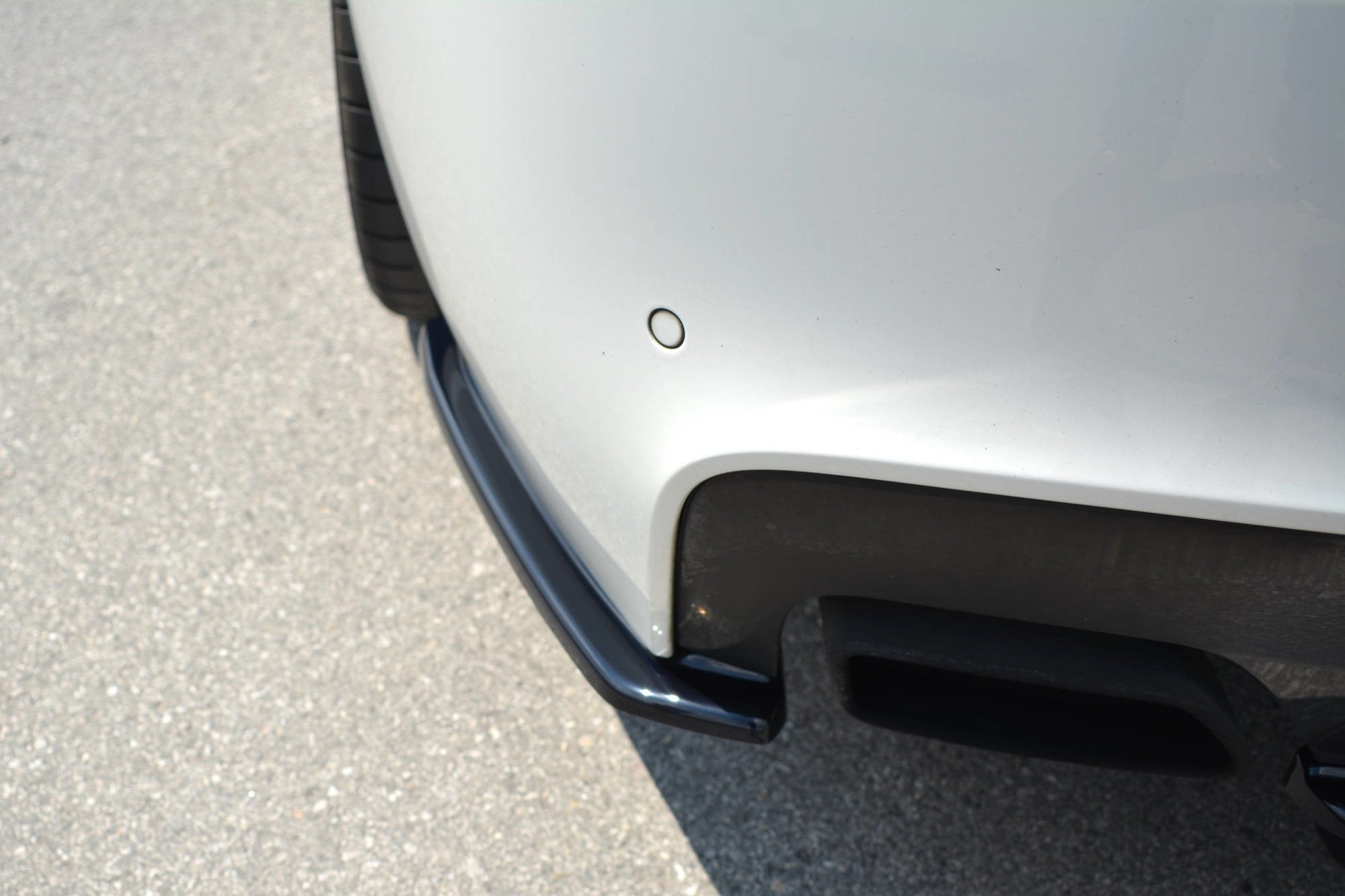 Maxton Design Heck Ansatz Flaps Diffusor passend für BMW 6er Gran Coupé M Paket schwarz Hochglanz