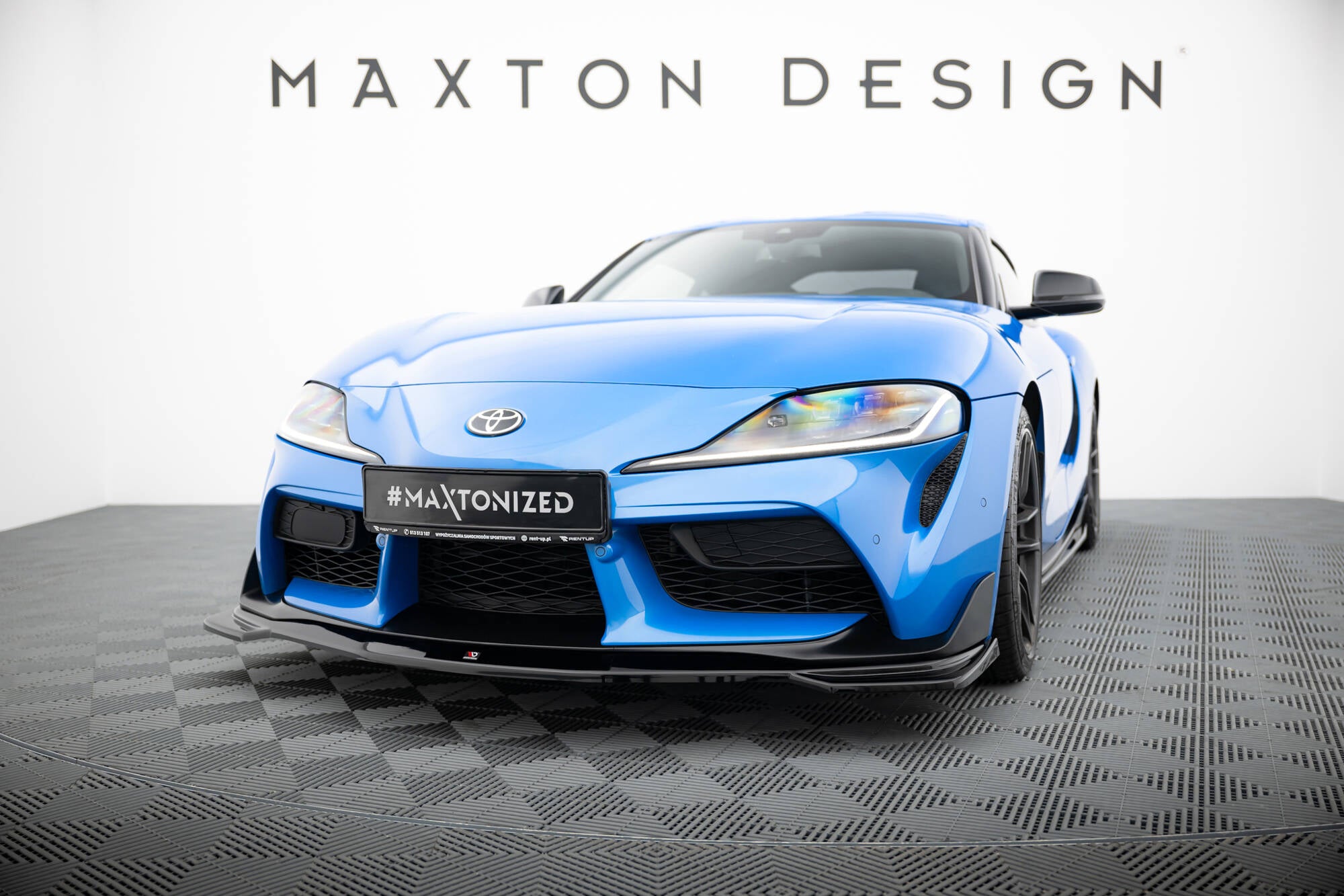 Maxton Design Street+ Spoilerlippe Front Ansatz V.1 passend für Toyota Supra Mk5 schwarz Hochglanz