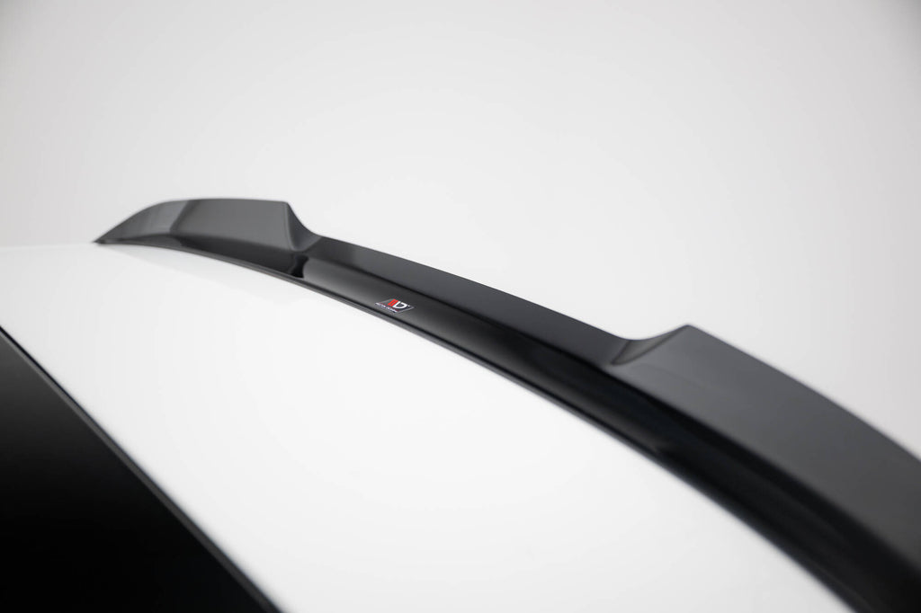 Maxton Design Spoiler CAP V.2 passend für VW Golf GTI / GTE / GTD / R-Line / R Mk8 schwarz Hochglanz