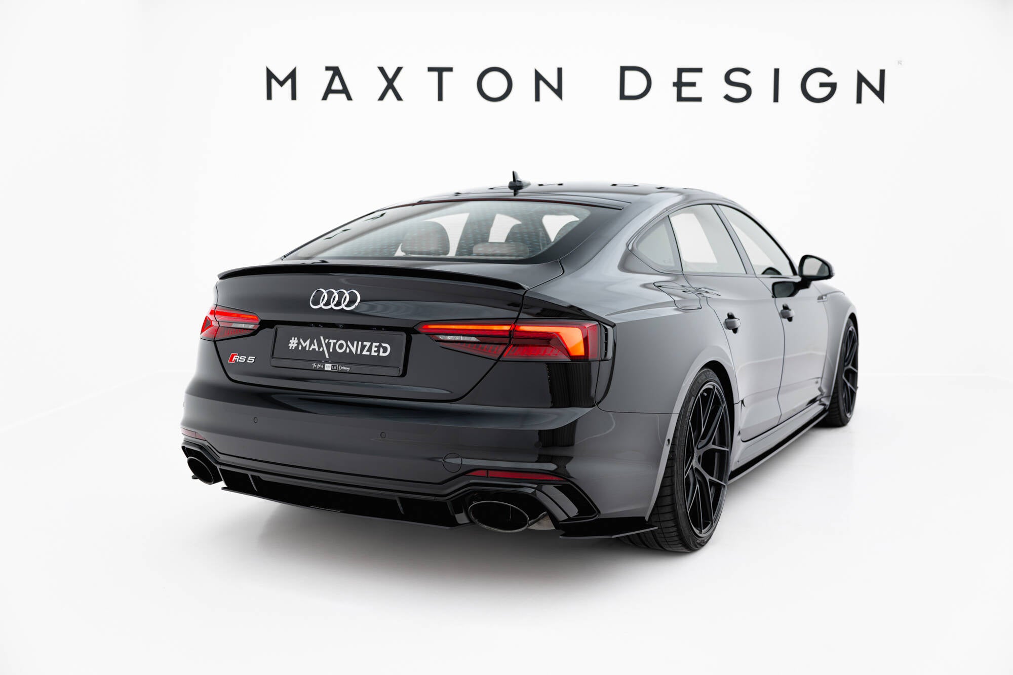 Maxton Design Heckschürze V.1 passend für Audi RS5 Coupe / Sportback F5