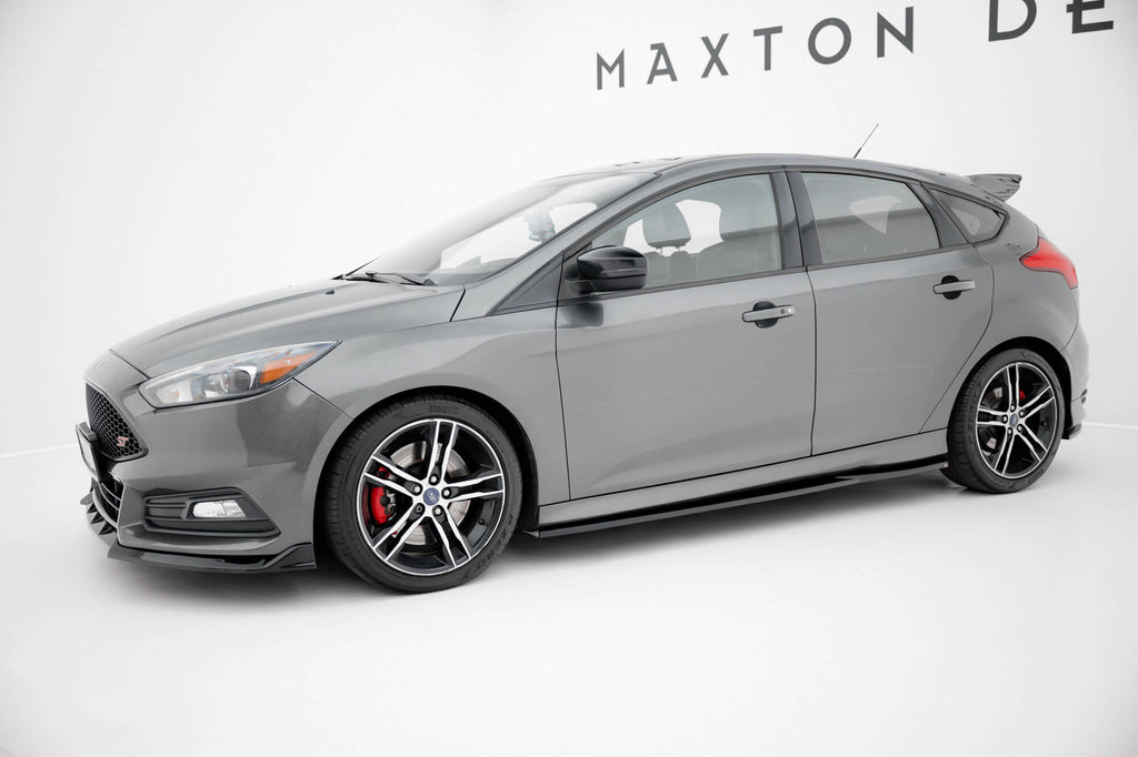 Maxton Design Street+ Seitenschweller Leisten passend für V.3 passend für Ford Focus ST Mk3 schwarz Hochglanz