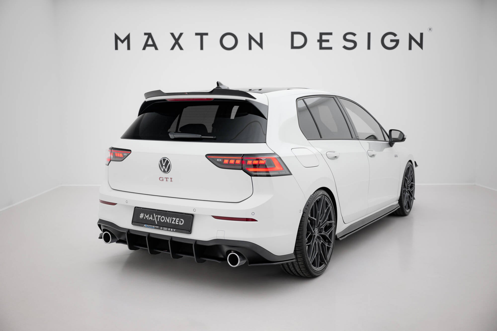 Maxton Design Street Pro Heckschürze V.1 passend für VW Golf GTI Mk8