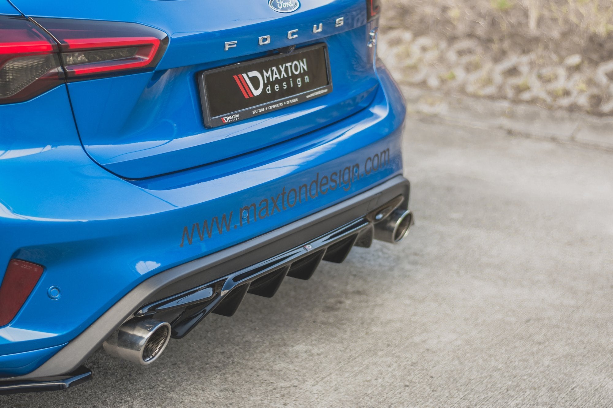 Maxton Design Diffusor Heck Ansatz V.2 passend für Ford Focus Hatchback ST Mk4 schwarz Hochglanz