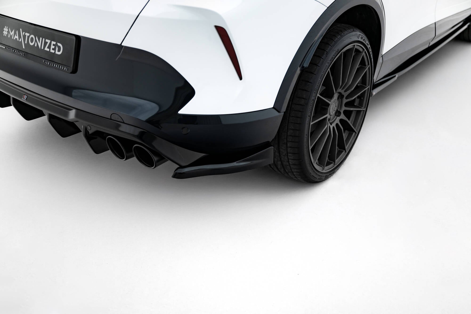 Maxton Design Heck Ansatz Flaps Diffusor V.4 passend für Cupra Formentor Mk1 Facelift schwarz Hochglanz