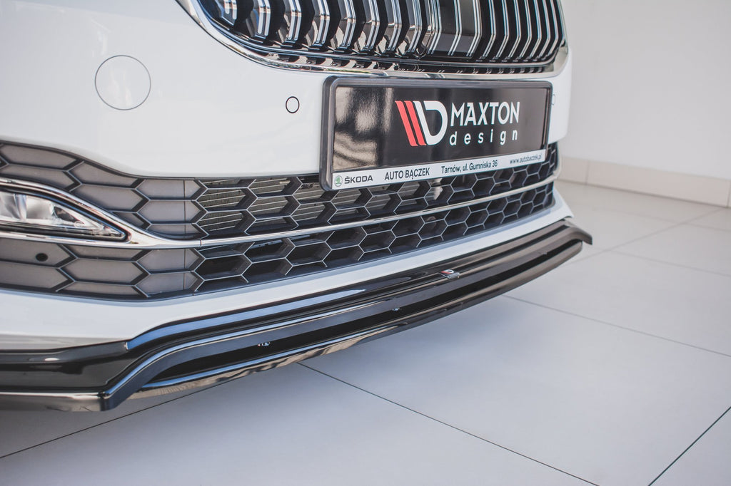Maxton Design Street+ Spoilerlippe Front Ansatz V.3 passend für Skoda Superb Liftback / Combi Mk3 Facelift schwarz Hochglanz