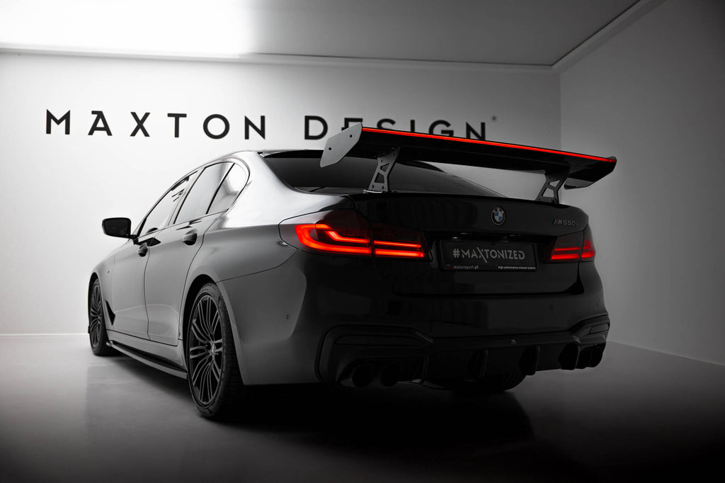 Maxton Design Carbon Spoiler With Internal Brackets Uprights + LED BMW 5er / M5 Limousine G30 / F90 für BMW M5 F90