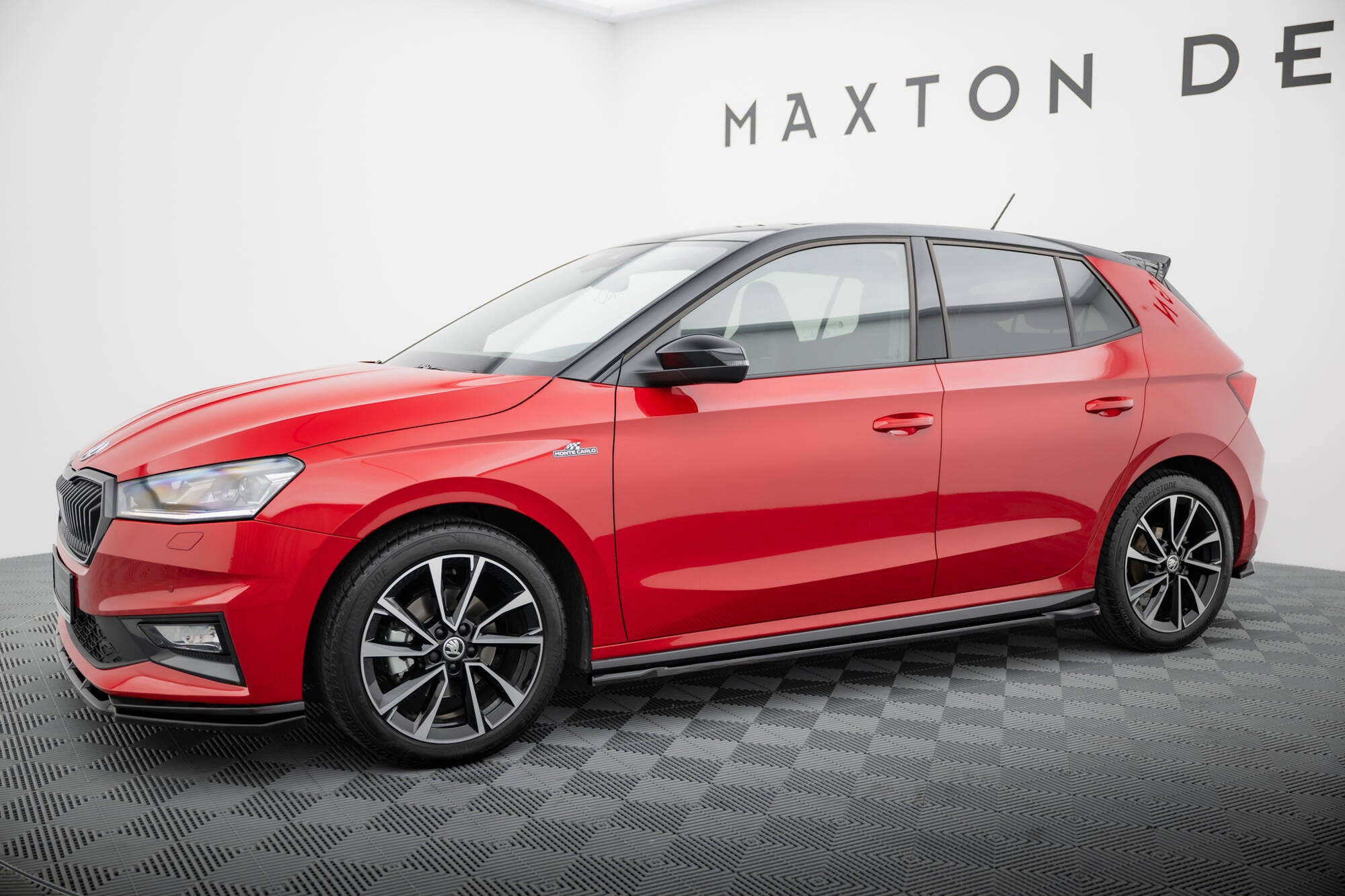 Maxton Design Street+ Seitenschweller Leisten passend für Skoda Fabia Monte Carlo Mk4 schwarz Hochglanz