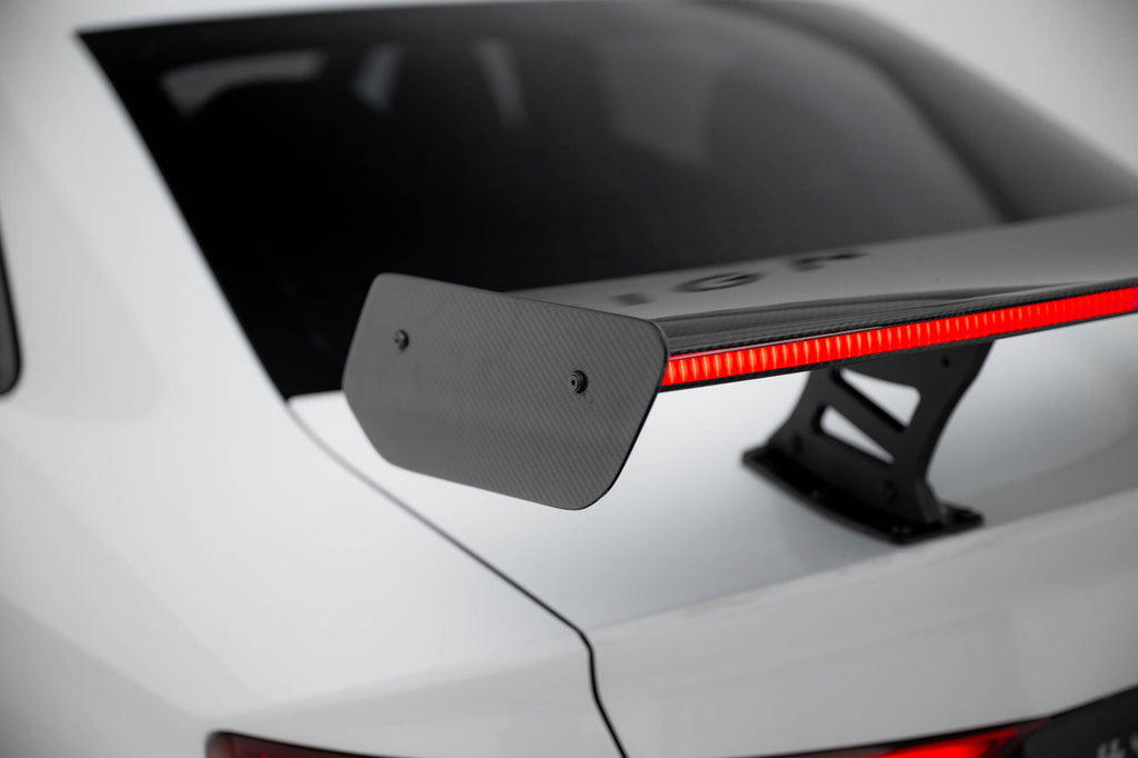 Maxton Design Carbon Spoiler With Internal Brackets Uprights + LED Audi A3 / A3 S-Line / S3 / RS3 Limousine 8V / 8V Facelift für Audi A3