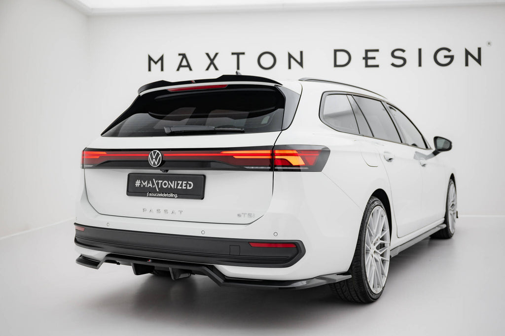 Maxton Design Street+ Mittlerer Diffusor RACE passend für VW Passat B9 schwarz Hochglanz