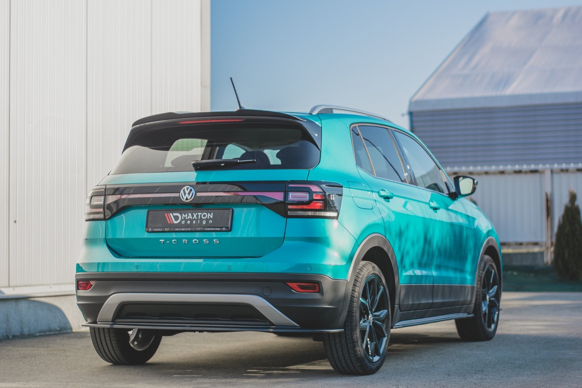 Maxton Design Spoiler CAP passend für VW T-Cross schwarz Hochglanz