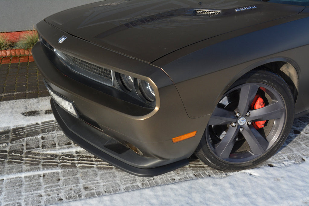 Maxton Design Street+ Spoilerlippe Front Ansatz passend für DODGE CHALLENGER MK3. PHASE-I SRT8 COUPE schwarz Hochglanz
