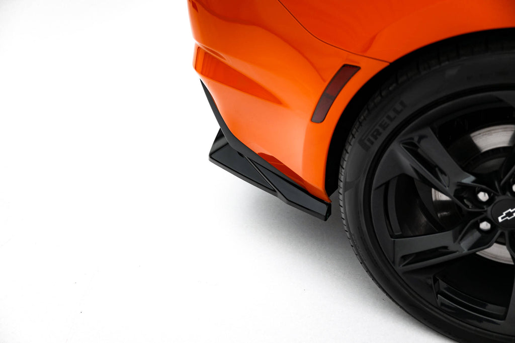 Maxton Design Street+ Mittlerer Diffusor RACE passend für Chevrolet Camaro SS Mk6 Facelift schwarz Hochglanz
