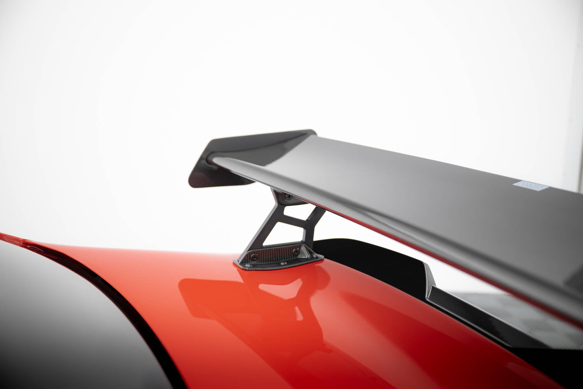 Maxton Design Carbon Spoiler With Internal Brackets Uprights BMW M2 G87 für BMW M2 G87