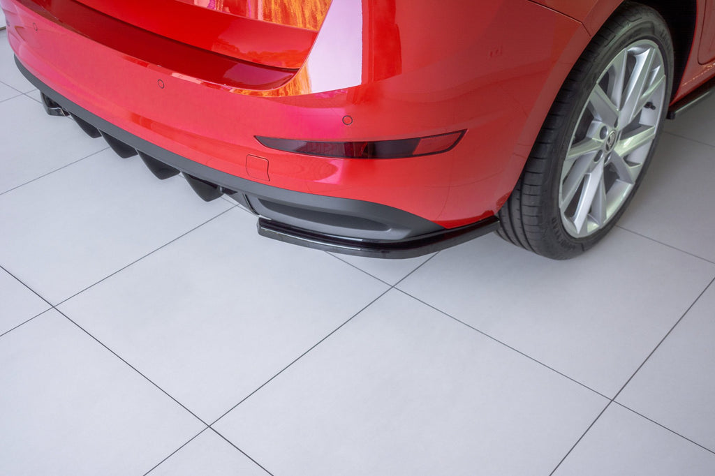 Maxton Design Heck Ansatz Flaps Diffusor passend für Skoda Scala schwarz Hochglanz