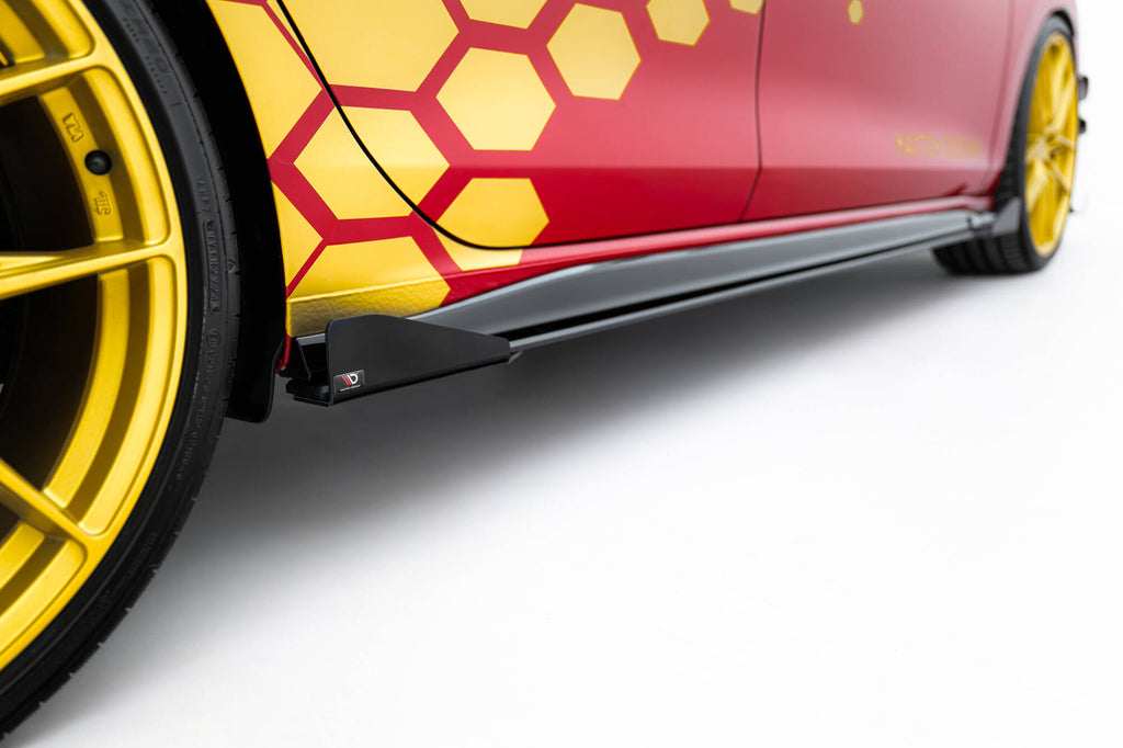 Maxton Design Street Pro Street+ Seitenschweller Leisten + Flaps passend für VW Golf GTI Clubsport Mk8 Facelift schwarz Hochglanz