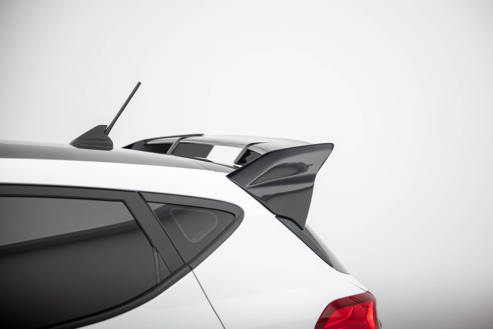 Maxton Design Spoiler Ford Fiesta Standard / ST-Line Mk8 für Ford Fiesta Standard