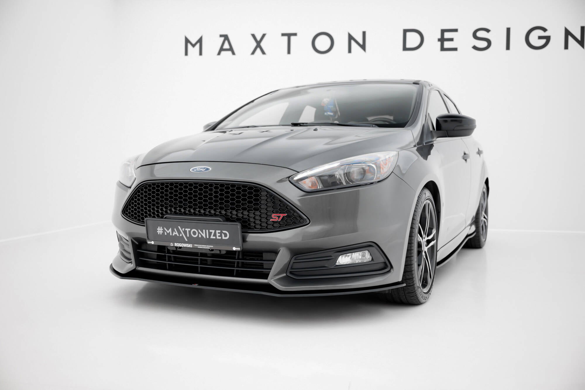 Maxton Design Street Pro Street+ Spoilerlippe Front Ansatz passend für Ford Focus ST Mk3 Facelift