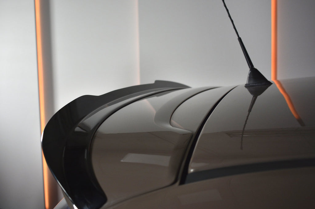 Maxton Design Spoiler CAP passend für FIAT 500 HATCHBACK SPORT vor Facelift schwarz Hochglanz