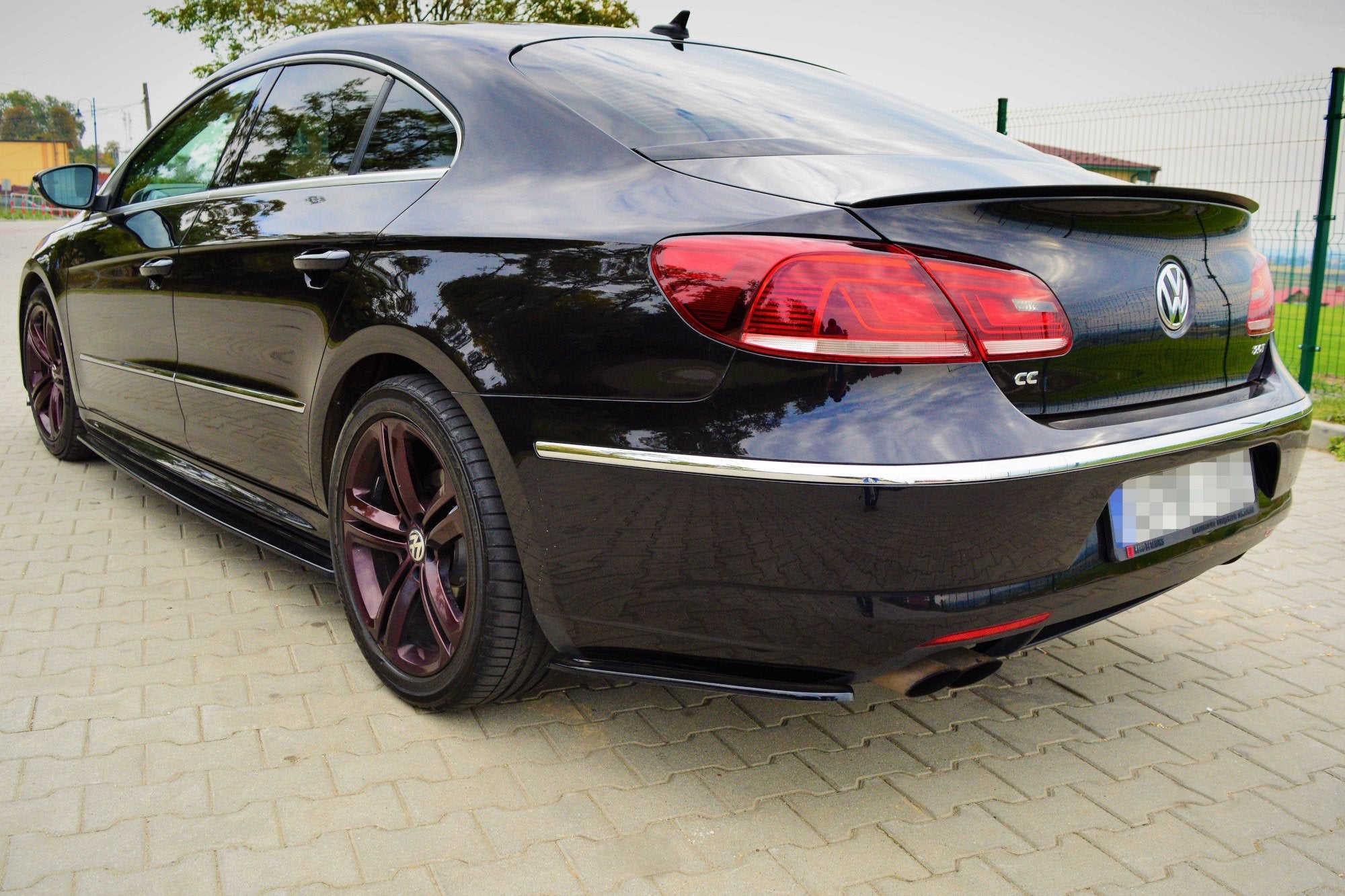 Maxton Design Heck Ansatz Flaps Diffusor passend für VOLKSWAGEN CC R-LINE schwarz Hochglanz