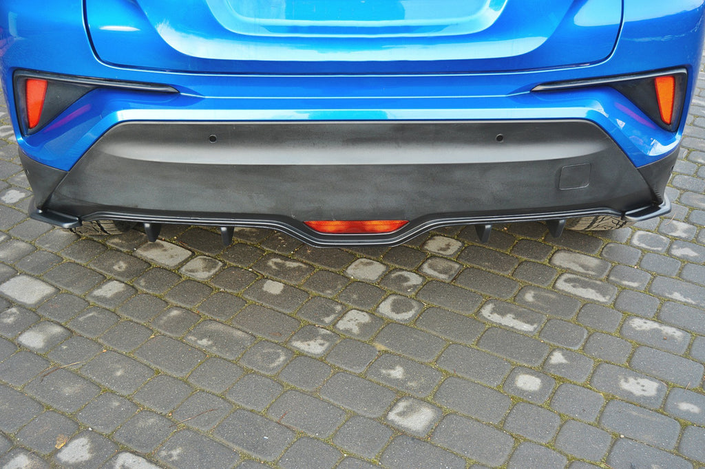 Maxton Design Diffusor Heck Ansatz passend für TOYOTA C-HR schwarz Hochglanz