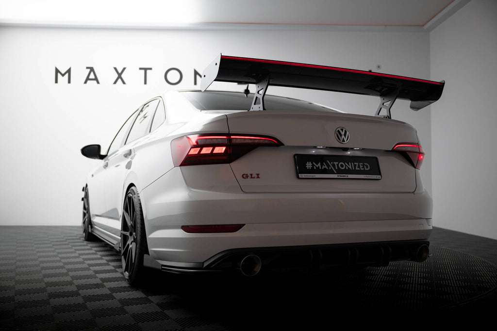 Maxton Design Carbon Spoiler With Internal Brackets Uprights + LED VW Jetta GLI Mk7 für Volkswagen Jetta Mk7