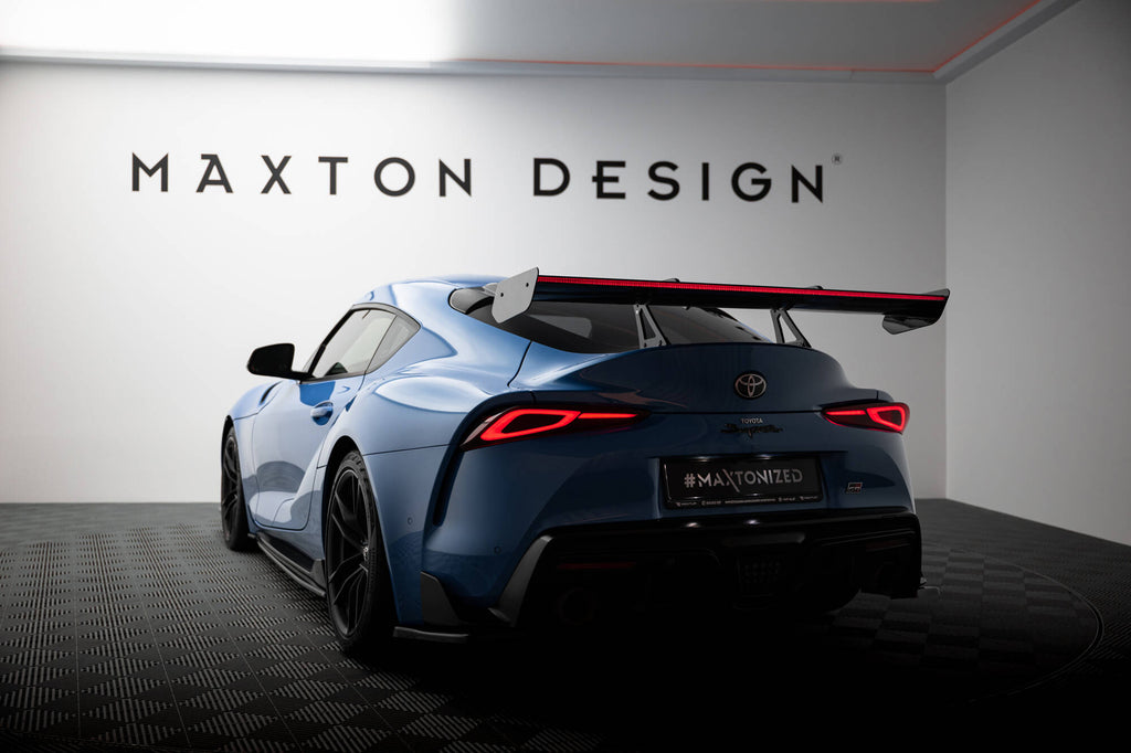 Maxton Design Carbon Spoiler With Upper Swan Mounting + LED Toyota Supra Mk5 für Toyota Supra Mk5