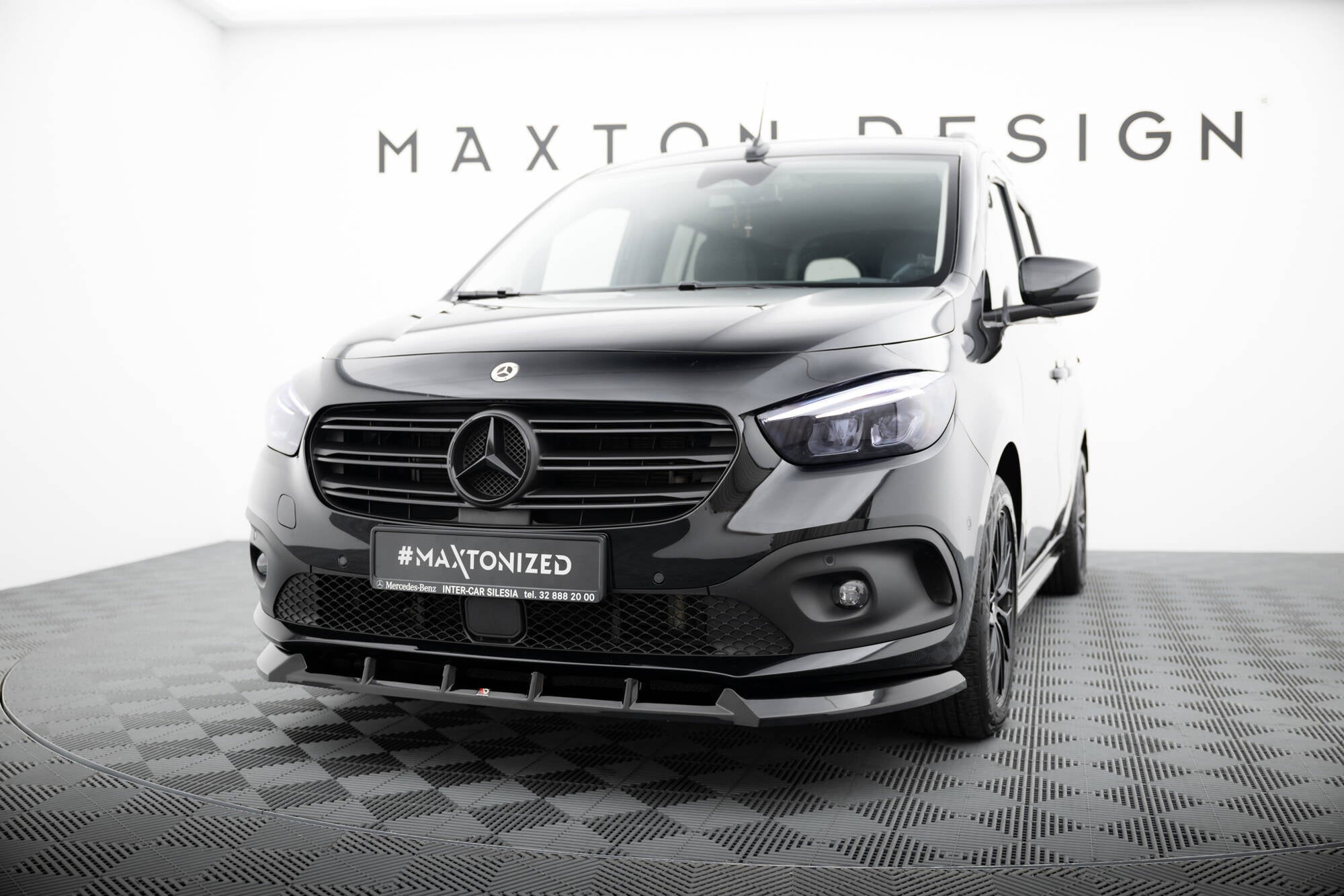 Maxton Design Street+ Spoilerlippe Front Ansatz passend für Mercedes-Benz T W420 schwarz Hochglanz