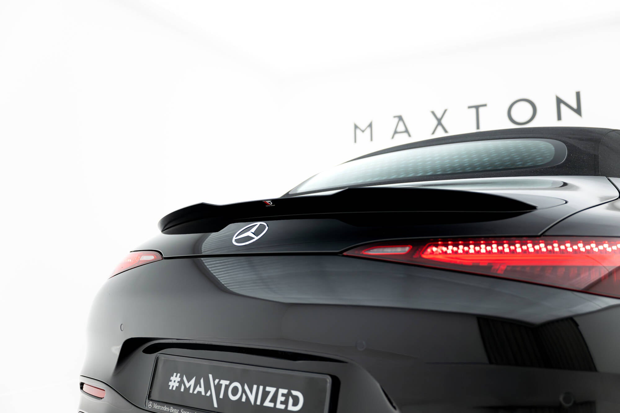 Maxton Design Spoiler CAP passend für Mercedes-AMG SL 63 R232 schwarz Hochglanz