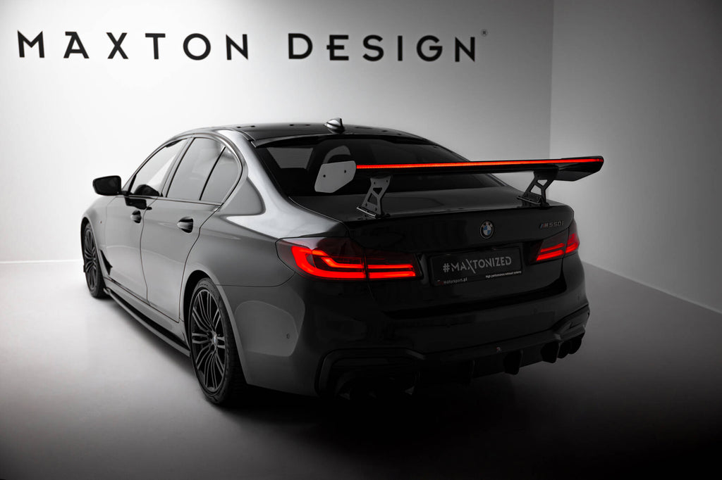 Maxton Design Carbon Spoiler With Internal Brackets Uprights + LED BMW 5er / M5 Limousine G30 / F90 für BMW M5 F90