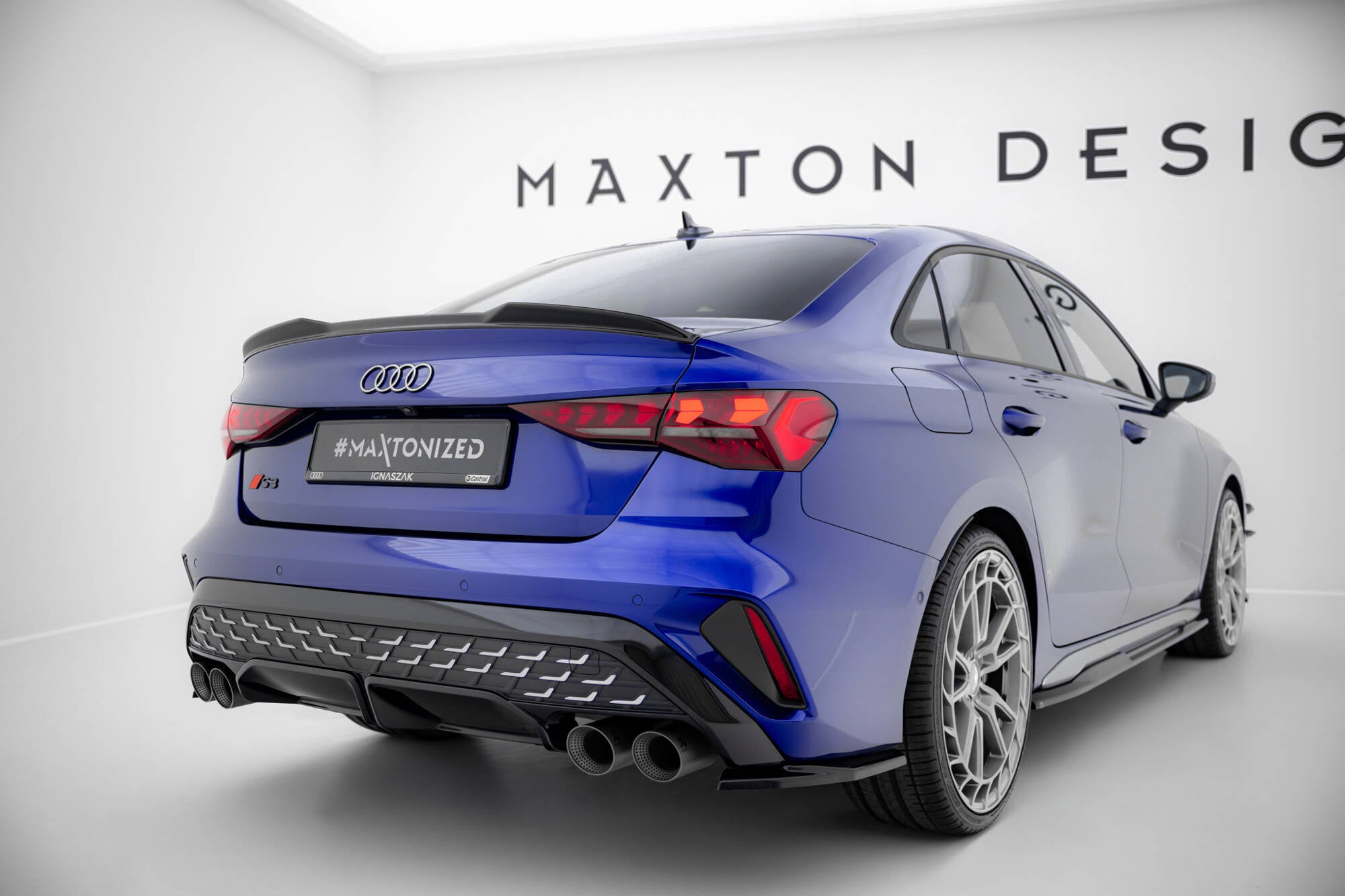 Maxton Design Heck Ansatz Flaps Diffusor V.1 passend für Audi S3 Limousine 8Y Facelift schwarz Hochglanz