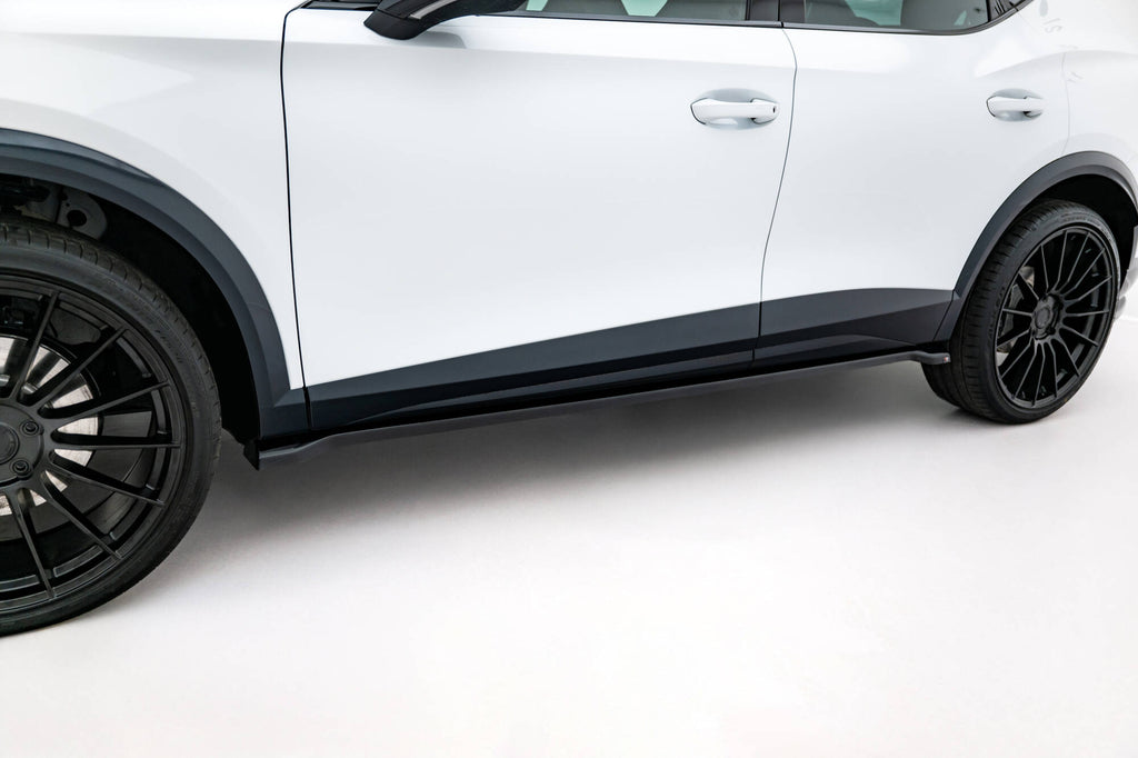 Maxton Design Street+ Seitenschweller Leisten V.2 passend für Cupra Formentor Mk1 Facelift schwarz Hochglanz