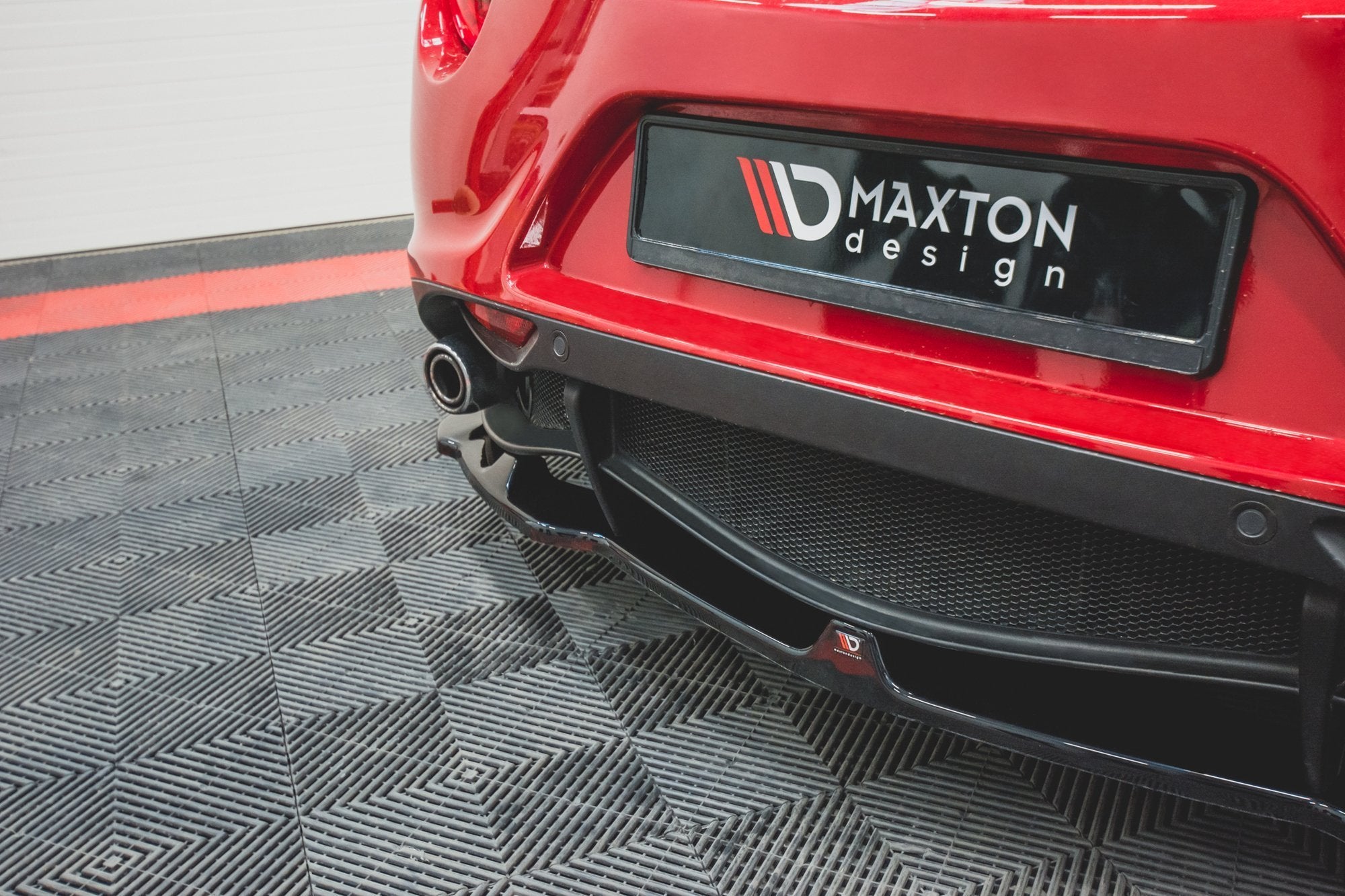Maxton Design Heckansatz Alfa Romeo 4C schwarz Hochglanz für Alfa Romeo 4C