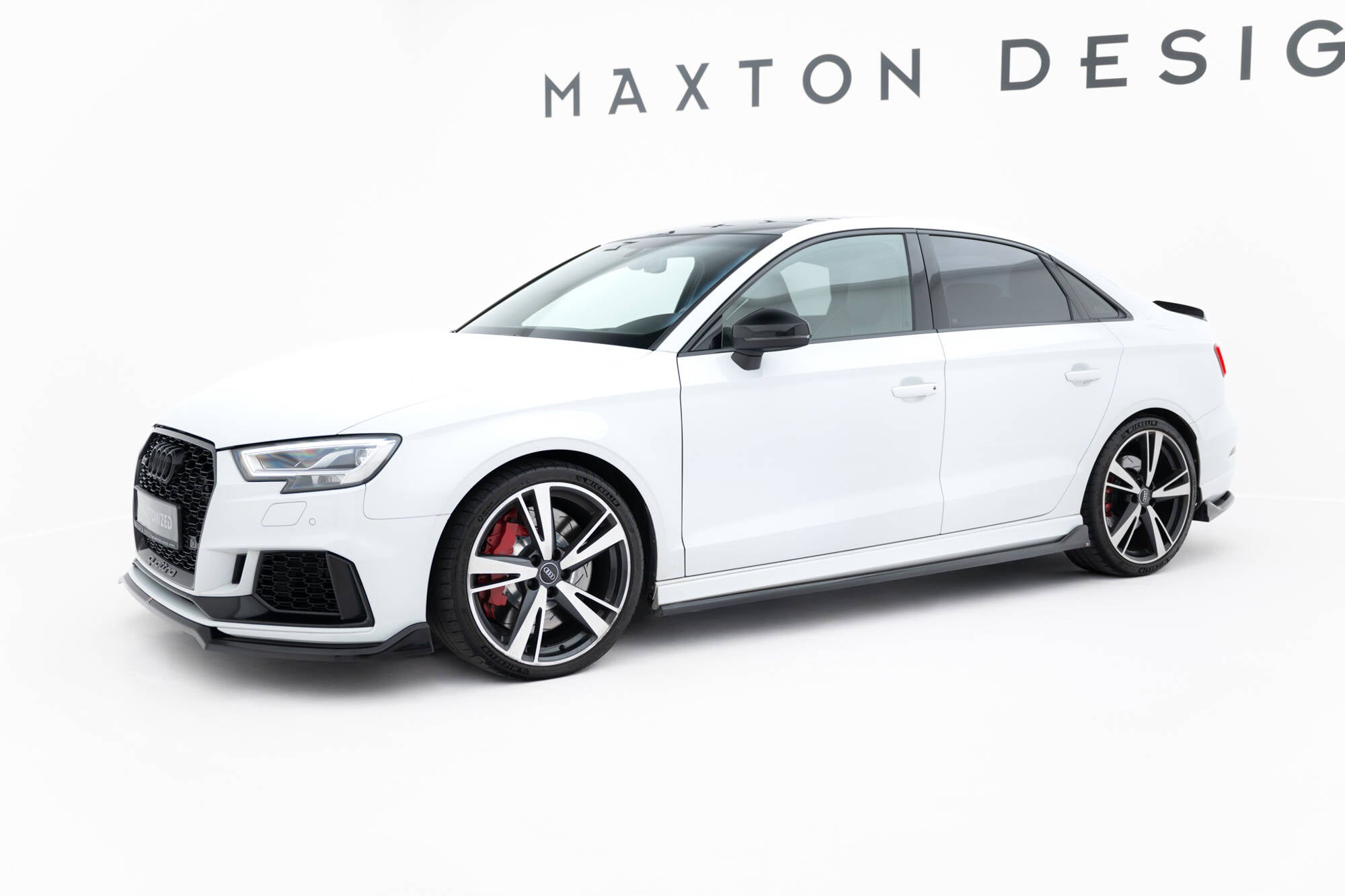 Maxton Design Street+ Seitenschweller Leisten passend für V.3 passend für Audi RS3 Limousine 8V Facelift schwarz Hochglanz