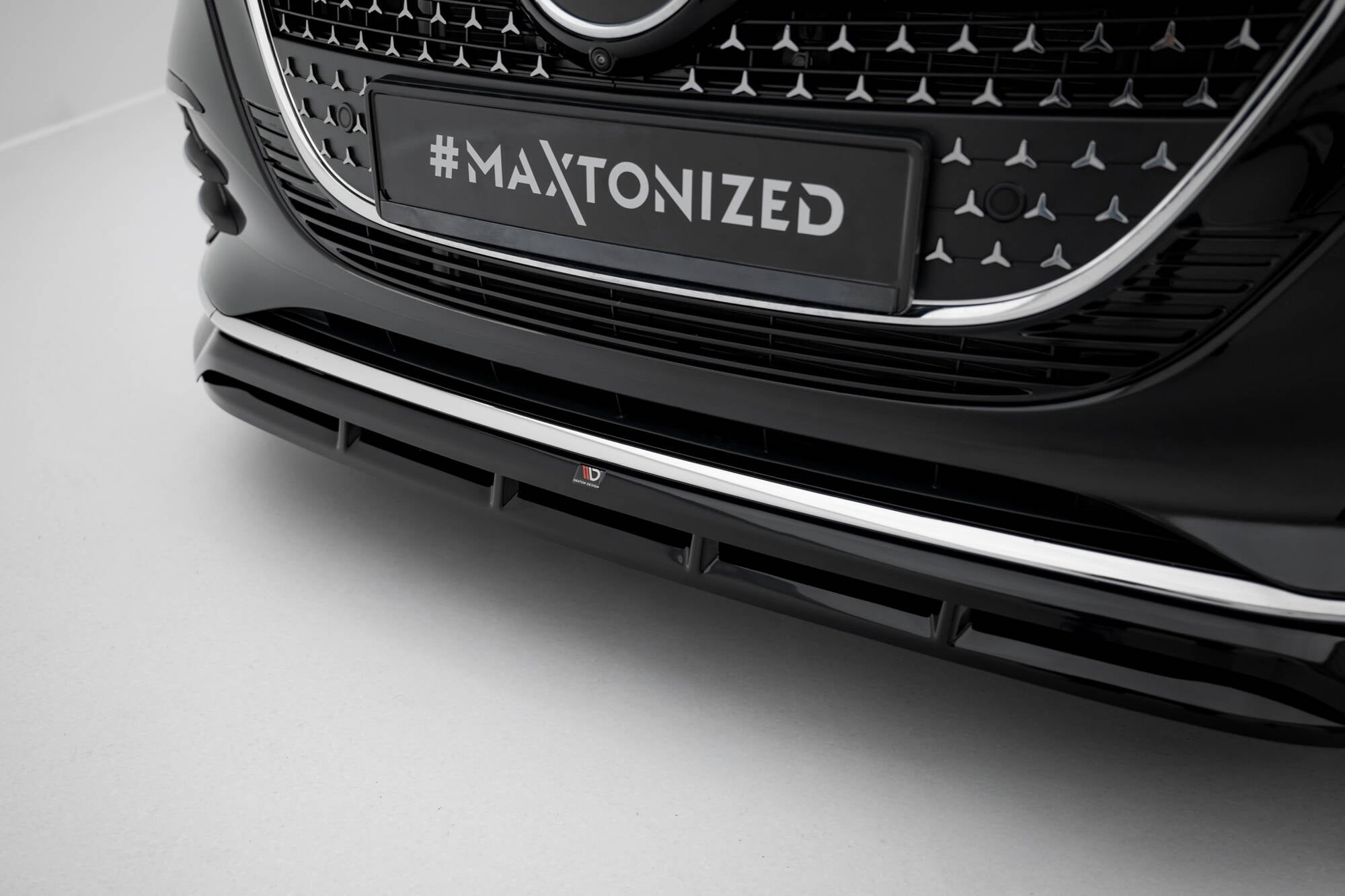 Maxton Design Street+ Spoilerlippe Front Ansatz passend für Mercedes-Benz V / Vito AMG-Line W447 Facelift 2 schwarz Hochglanz