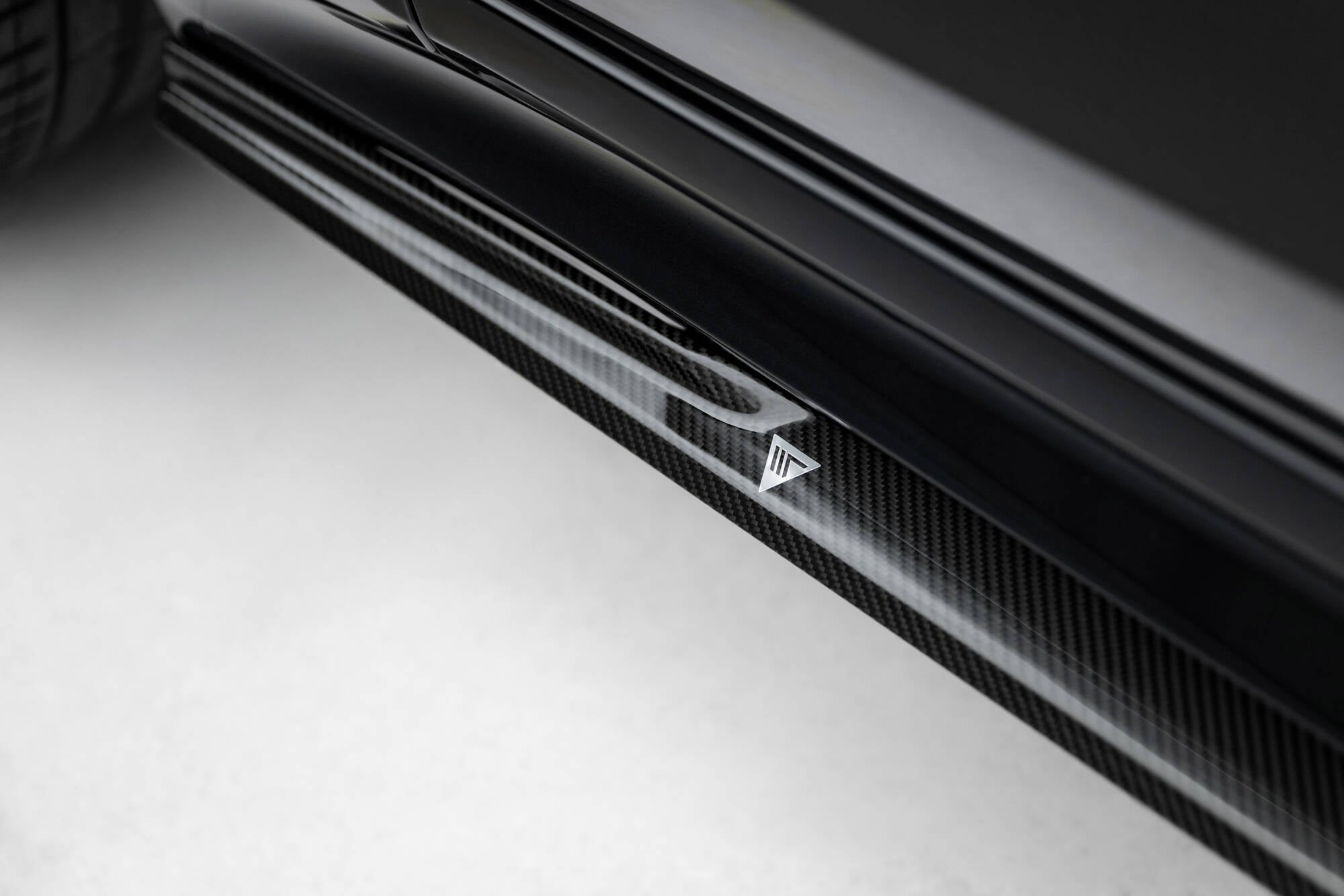 Maxton Design Prepreg Carbon Fiber Seitenschweller BMW X7 M-Paket G07 für BMW X7 G07