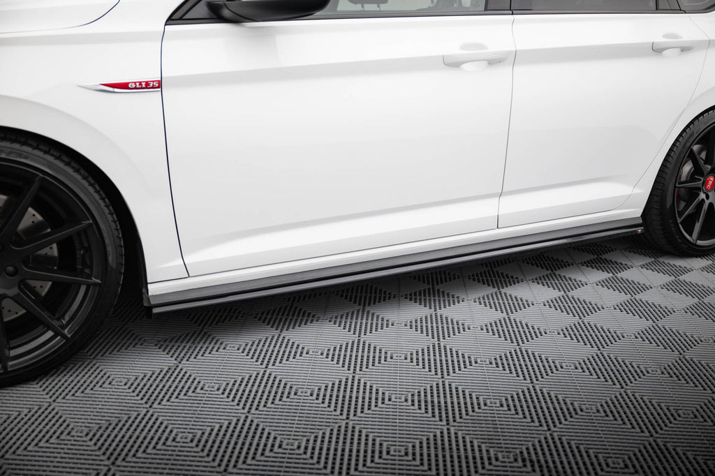 Maxton Design Street+ Seitenschweller Leisten passend für VW Jetta GLI Mk7 Facelift 2 schwarz Hochglanz