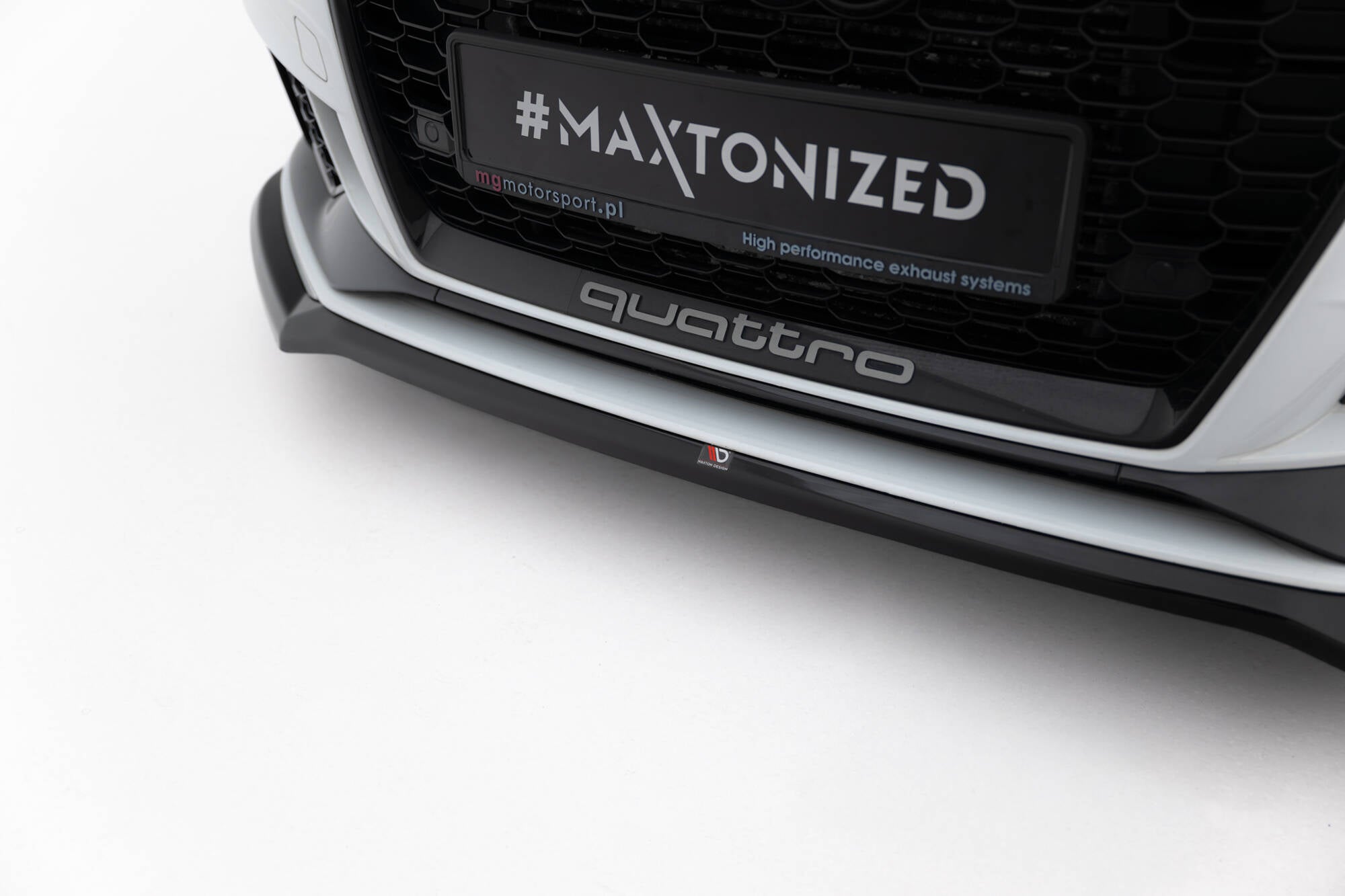 Maxton Design Street+ Spoilerlippe Front Ansatz V.4 passend für Audi RS3 Limousine 8V Facelift schwarz Hochglanz