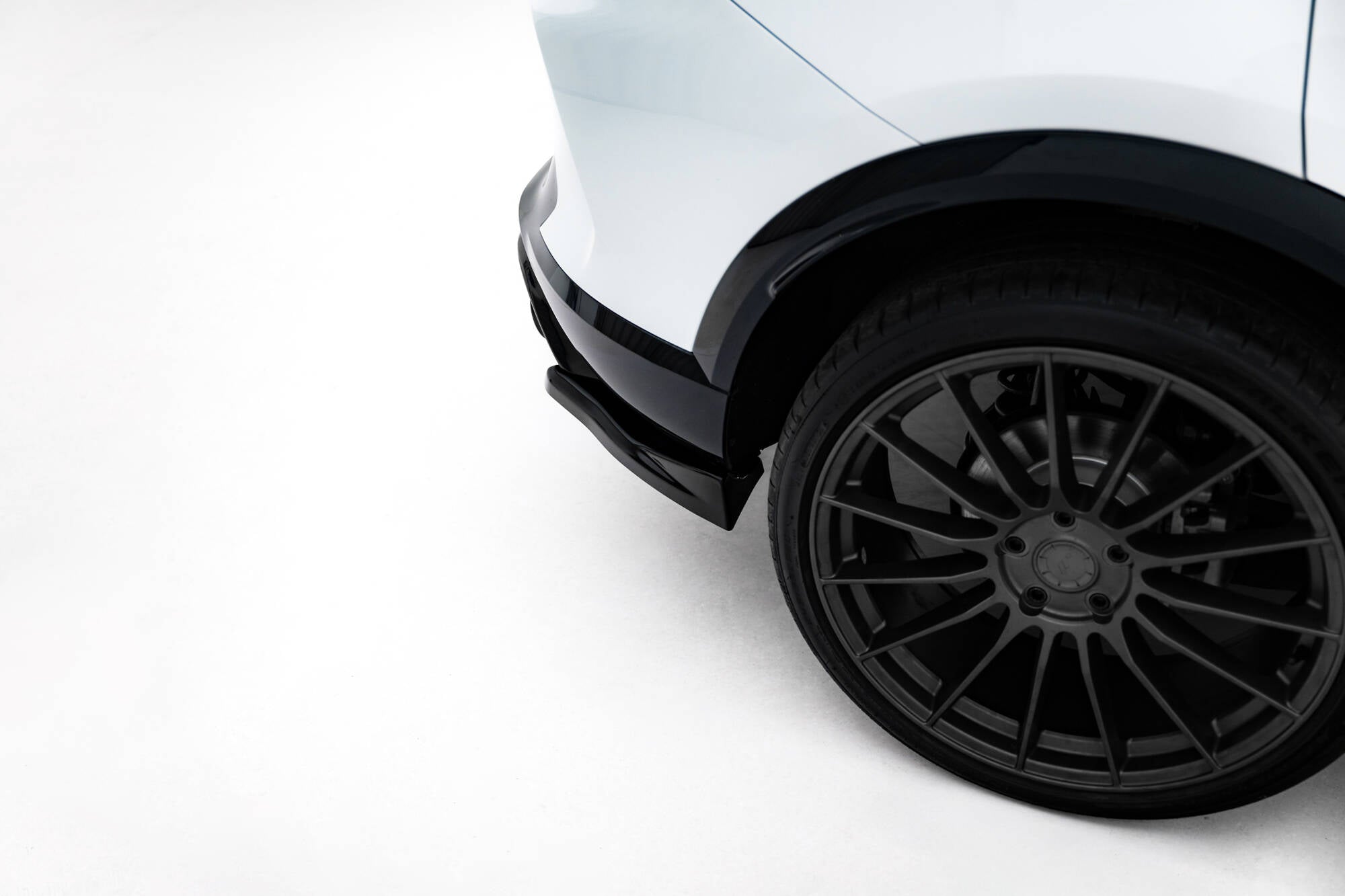 Maxton Design Heck Ansatz Flaps Diffusor V.4 passend für Cupra Formentor Mk1 Facelift schwarz Hochglanz