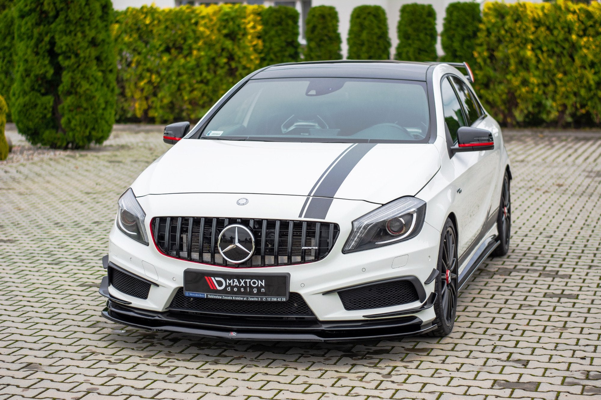 Maxton Design Street+ Spoilerlippe Front Ansatz passend für Mercedes A45 AMG W176 schwarz Hochglanz