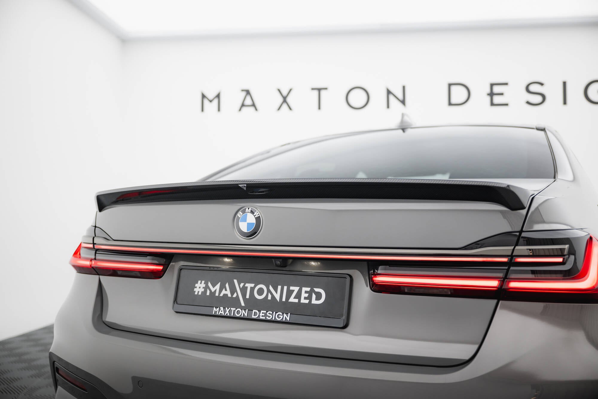 Maxton Design Prepreg Carbon Fiber Heckklappenspoiler BMW 7 G11 / G11 Facelift für BMW 7er G11