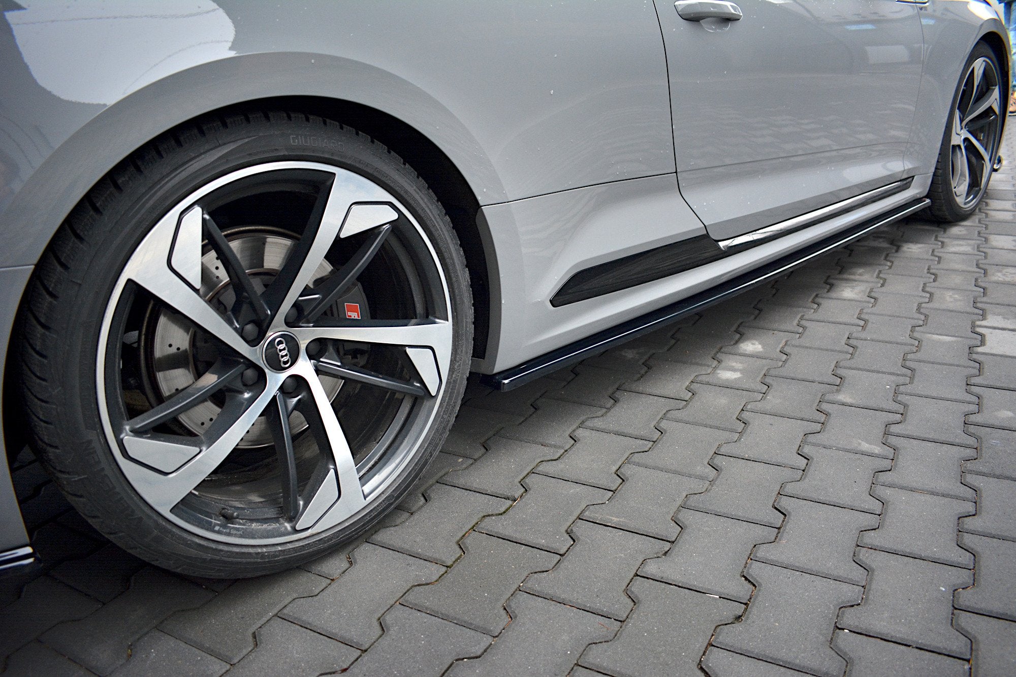 Maxton Design Street+ Seitenschweller Leisten passend für Audi RS5 Coupe F5 schwarz Hochglanz