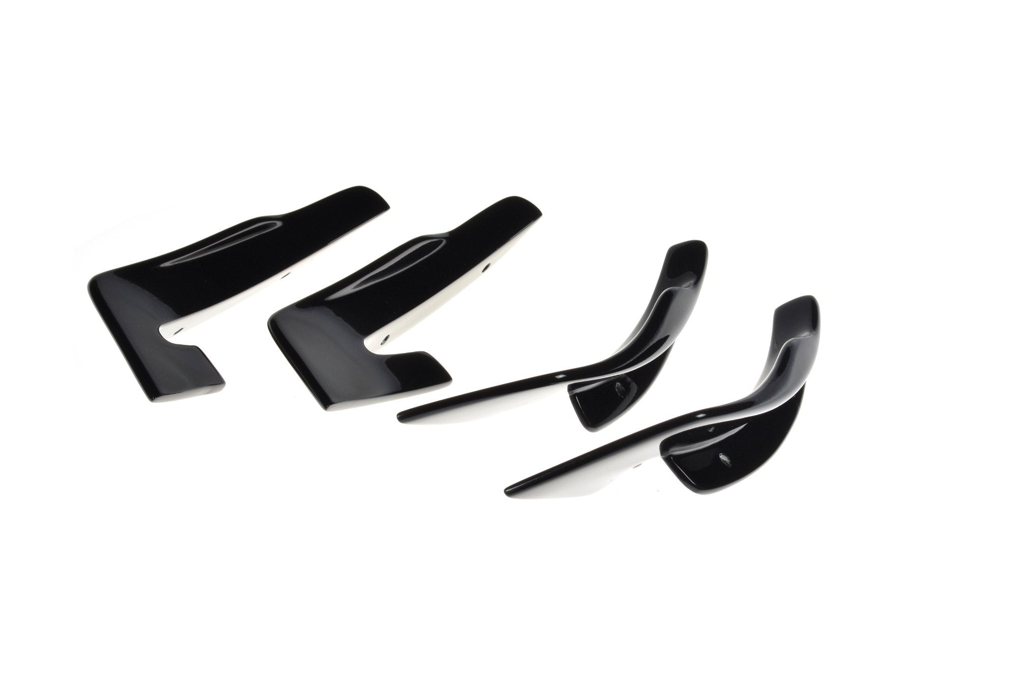 Maxton Design Stoßstangen Flaps Wings vorne Canards passend für Ford Focus ST / ST-Line Mk4