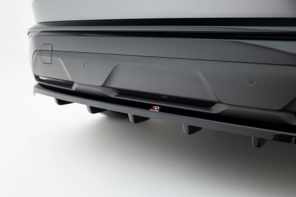Maxton Design Street+ Mittlerer Diffusor RACE passend für Renault Austral Mk1 schwarz Hochglanz
